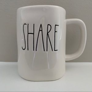 RAE DUNN Share Mug Like New